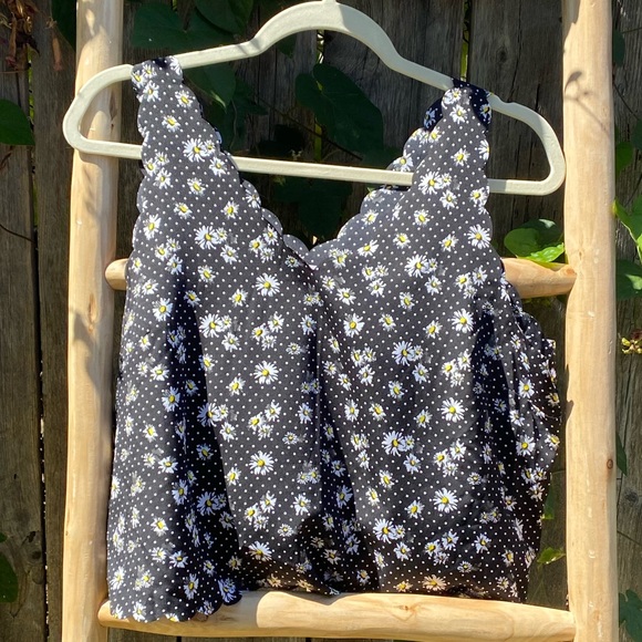 Daisy crop top - Picture 2 of 2